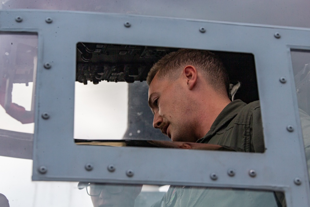 Australian Cadets get to interact with U.S. Marine MV-22B Osprey