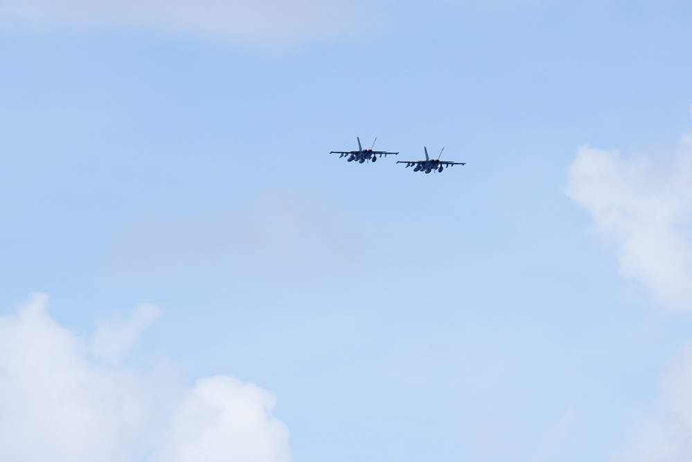 USS Ronald Reagan (CVN 76) conducts flight operations