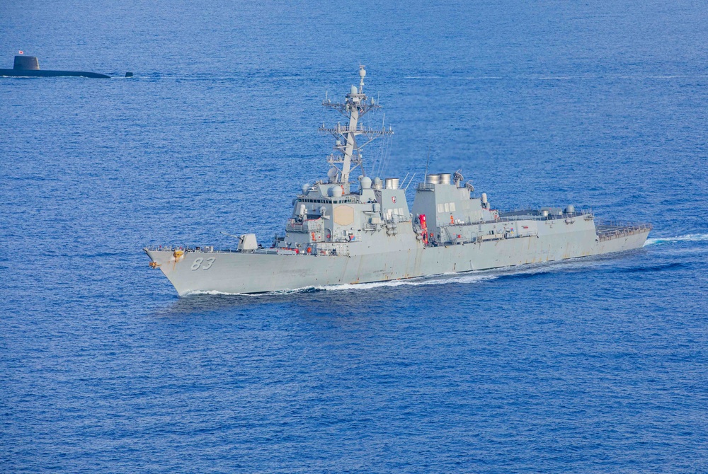 USS Howard (DDG 83) Pacific Vanguard Photoex