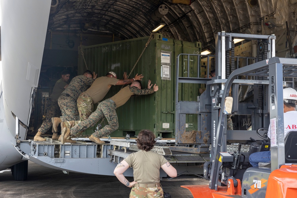 C-17 In the Rear with the Gear