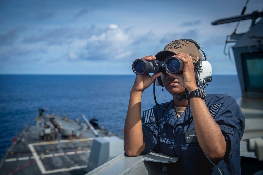 USS Gravely (DDG 107) Participates in CSG-4 COMPTUEX