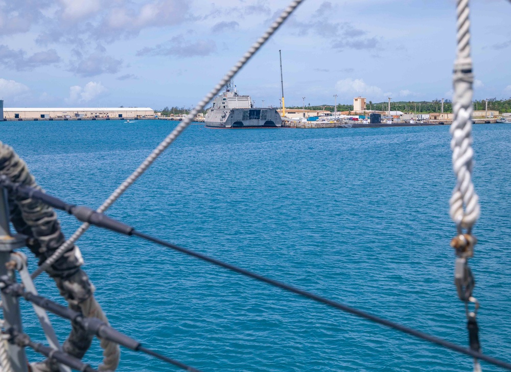 USS Howard (DDG 83) Arrives In Guam