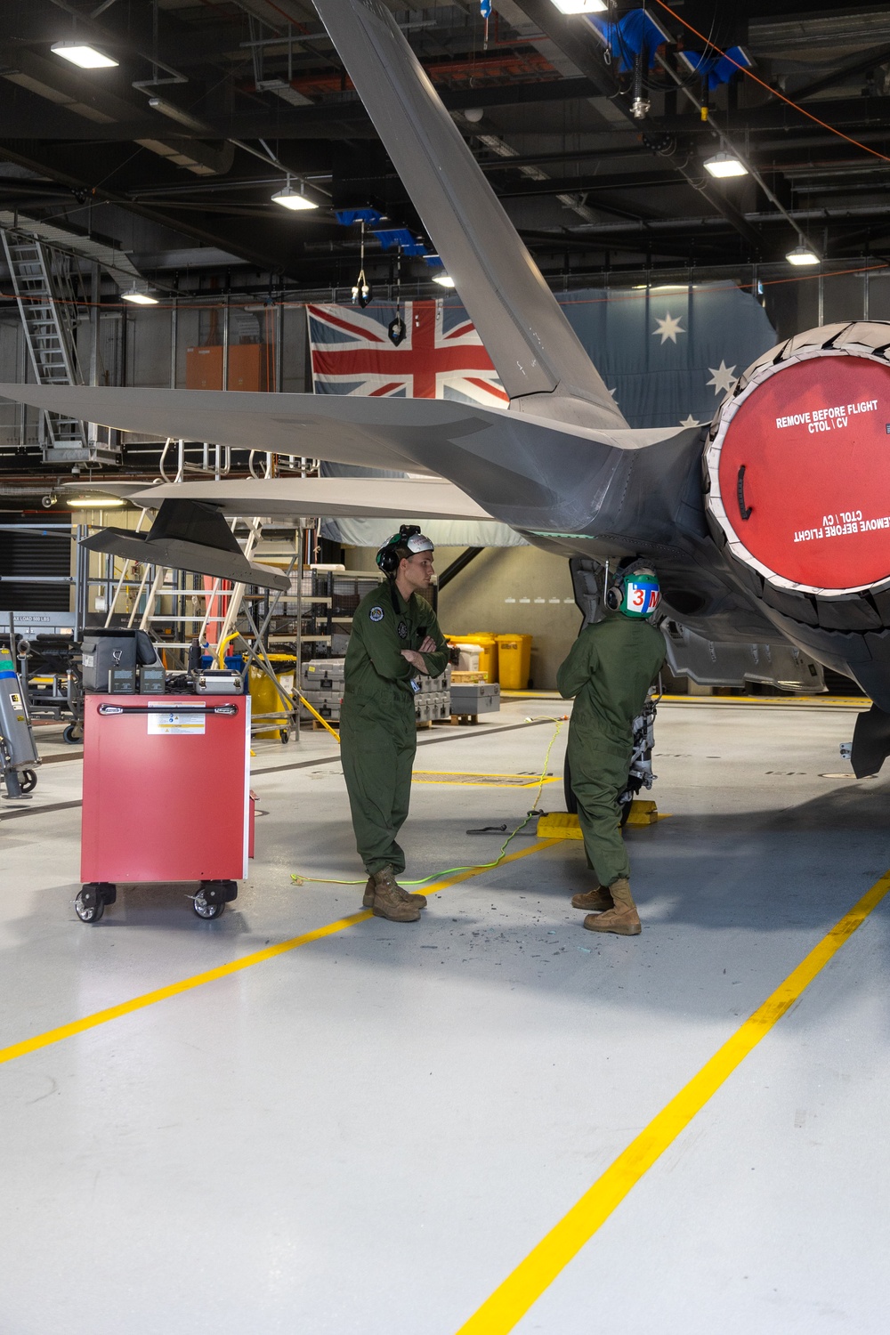 U.S. Marines and Australian Airmen Refuel F-35s Together 