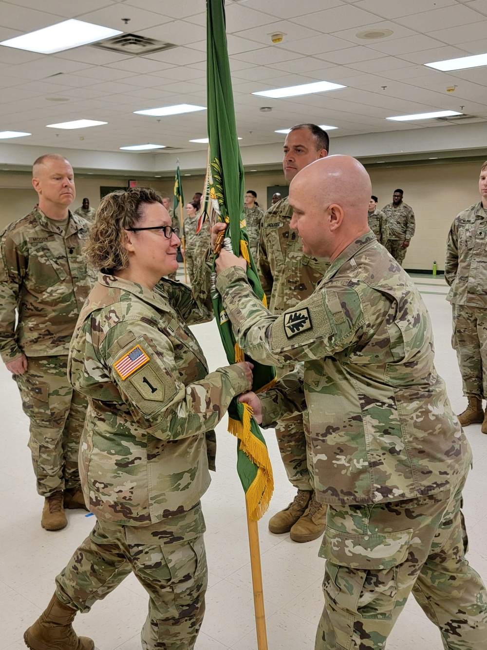 400th MP BN Conducts Change of Command