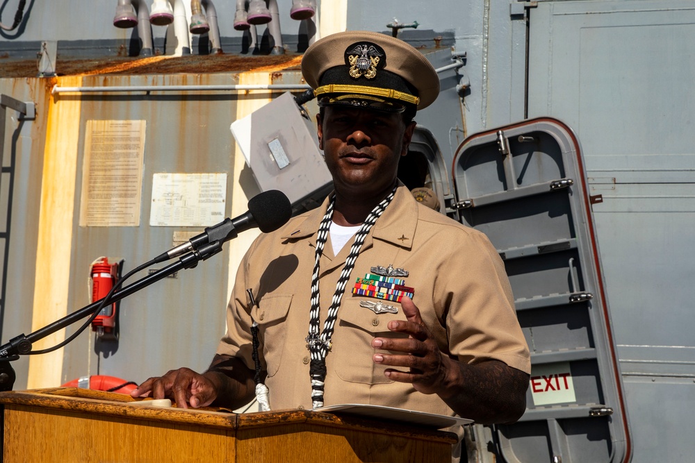 USS John Finn (DDG 113) Holds Commissioning Ceremony