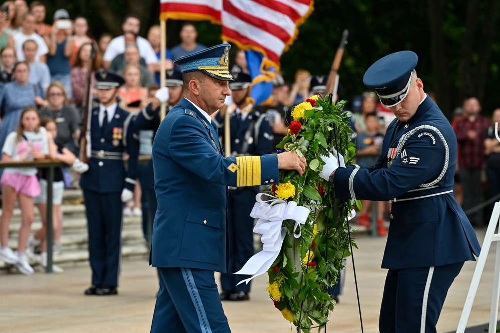 Romania Lt. Gen. Pană wreath laying at the Tomb of the Unknown Soldier