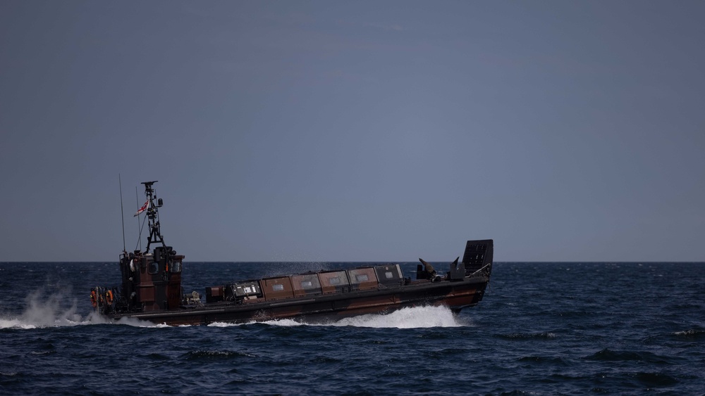 2/6 Golf Company Conducts Amphibious Raids
