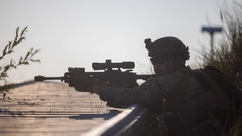 2/6 Golf Company Conducts Amphibious Raids