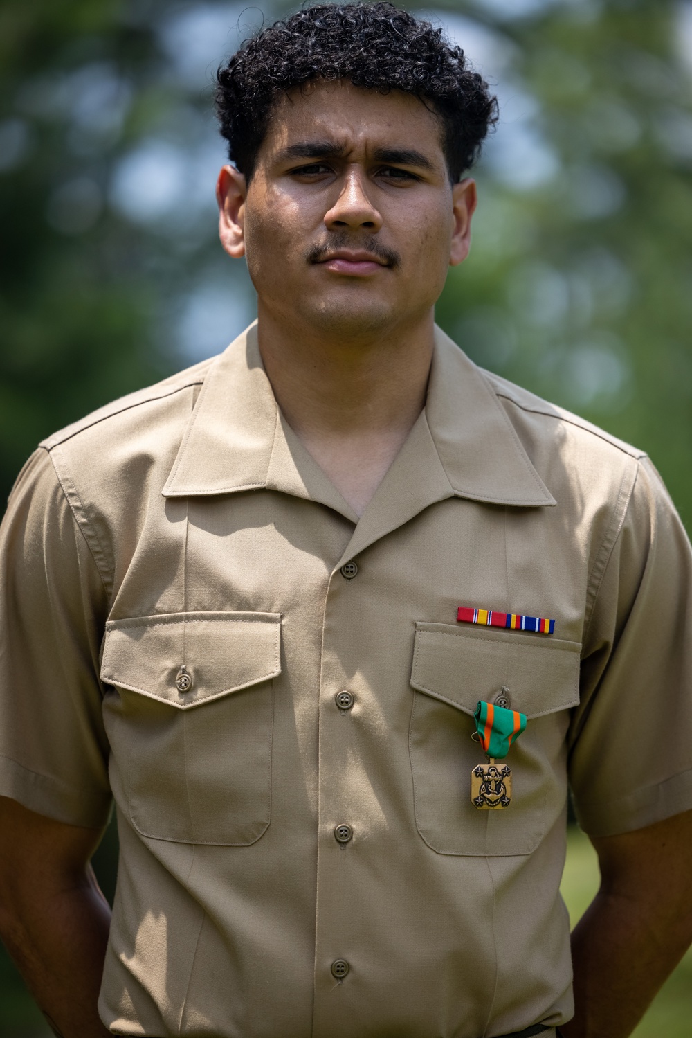 2/8 Marine Awarded NAM for Saving Lives After Vehicle Collision