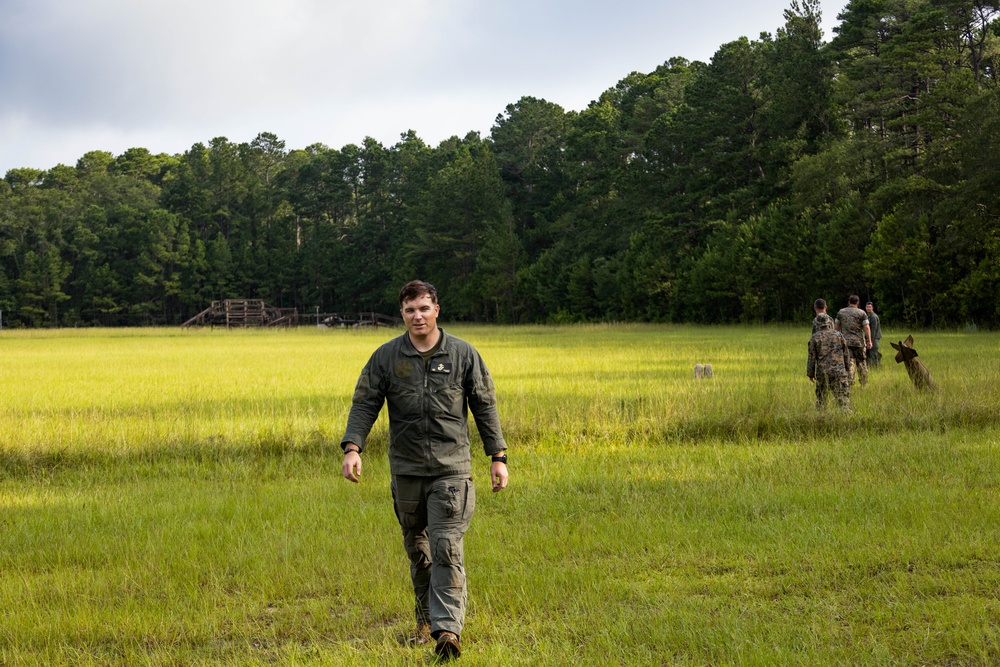 EOD Conducts Breaching Charge Training at MCAS Beaufort