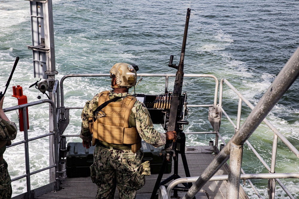 USNS Burlington Arrives in Cartagena, Colombia