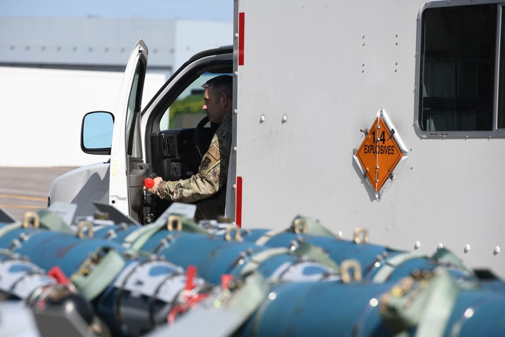 148th Aircraft Armament Systems training