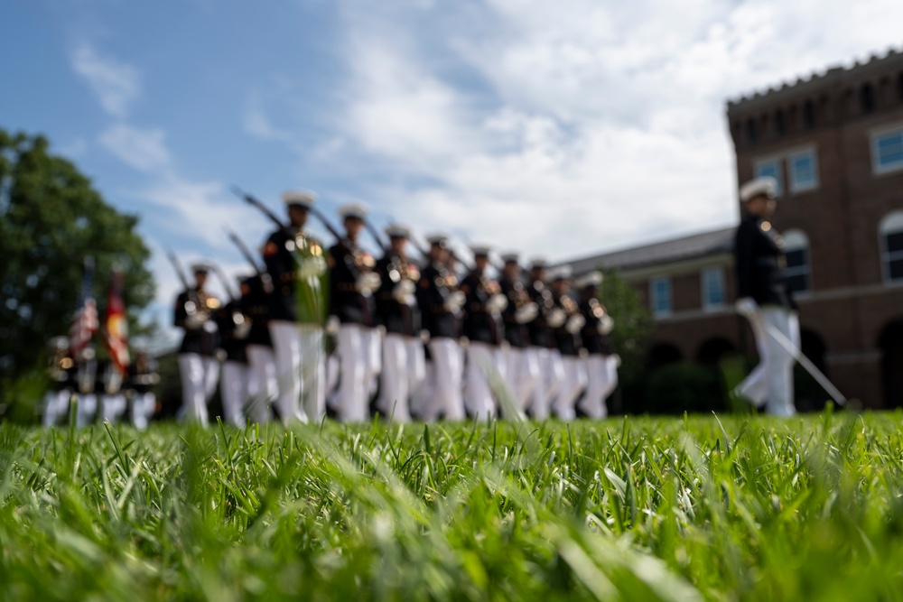 SD Attends CMC Relinquishment of Command Ceremony