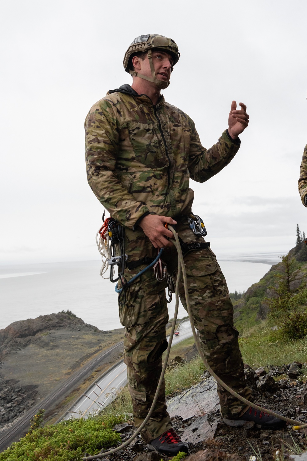 3rd ASOS special warfare Airmen hone mountaineering skills in Alaska