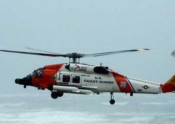 Advanced Helicopter Rescue School conducts training in &quot;Graveyard of the Pacific&quot;