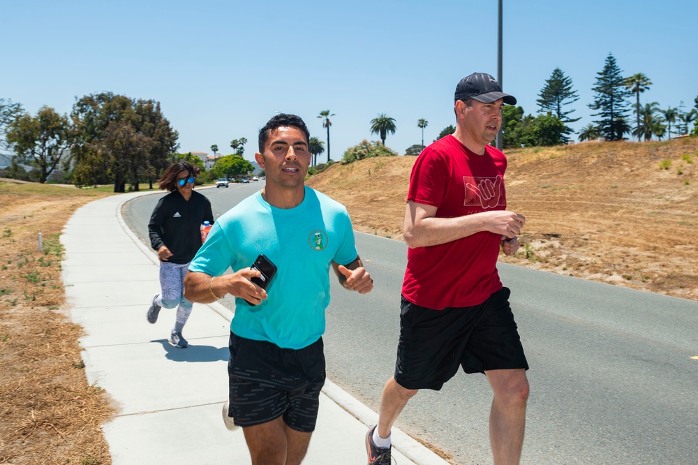 USS Essex Sailors Conduct 5K Run
