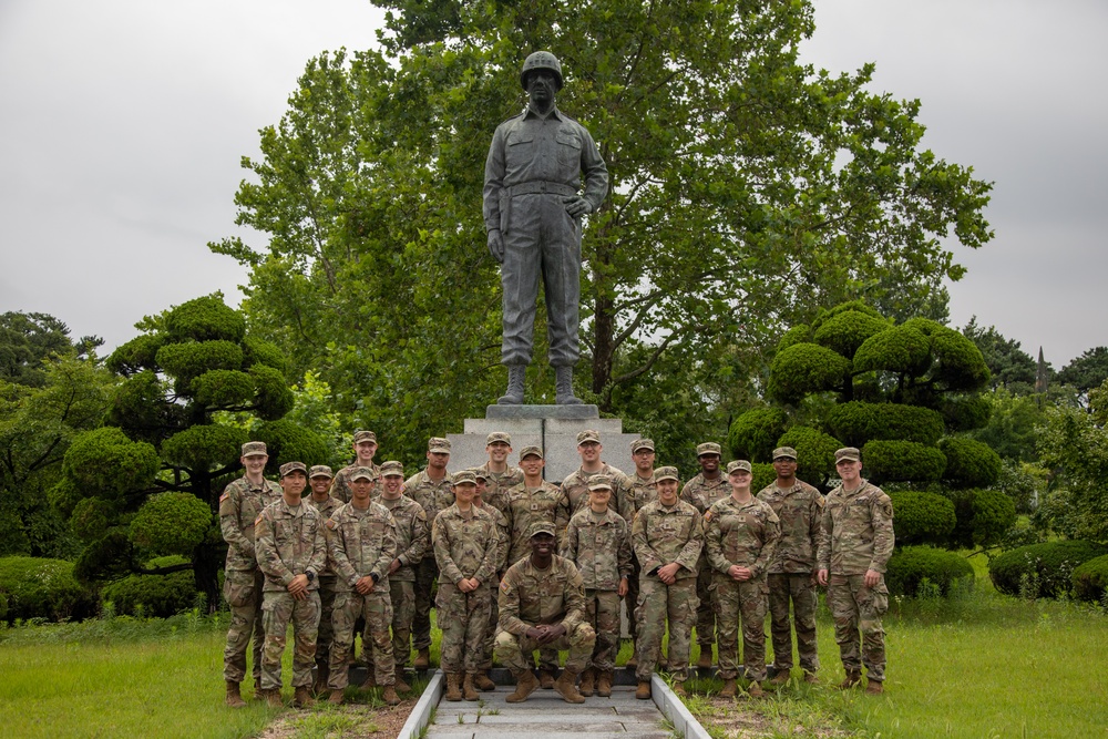 West Point cadets visit Korea Military Academy, Special Warfare School in Seoul