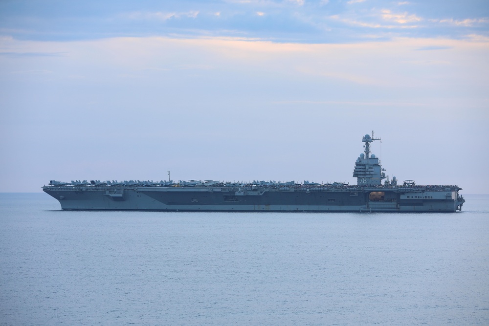 Sailors Watch Gun Shoot