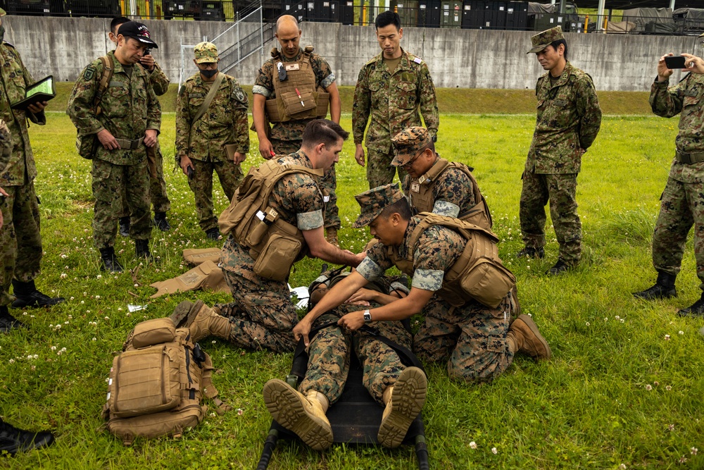 3RD MLG Corpsmen meet with JGSDF during a Medical Knowledge Exchange