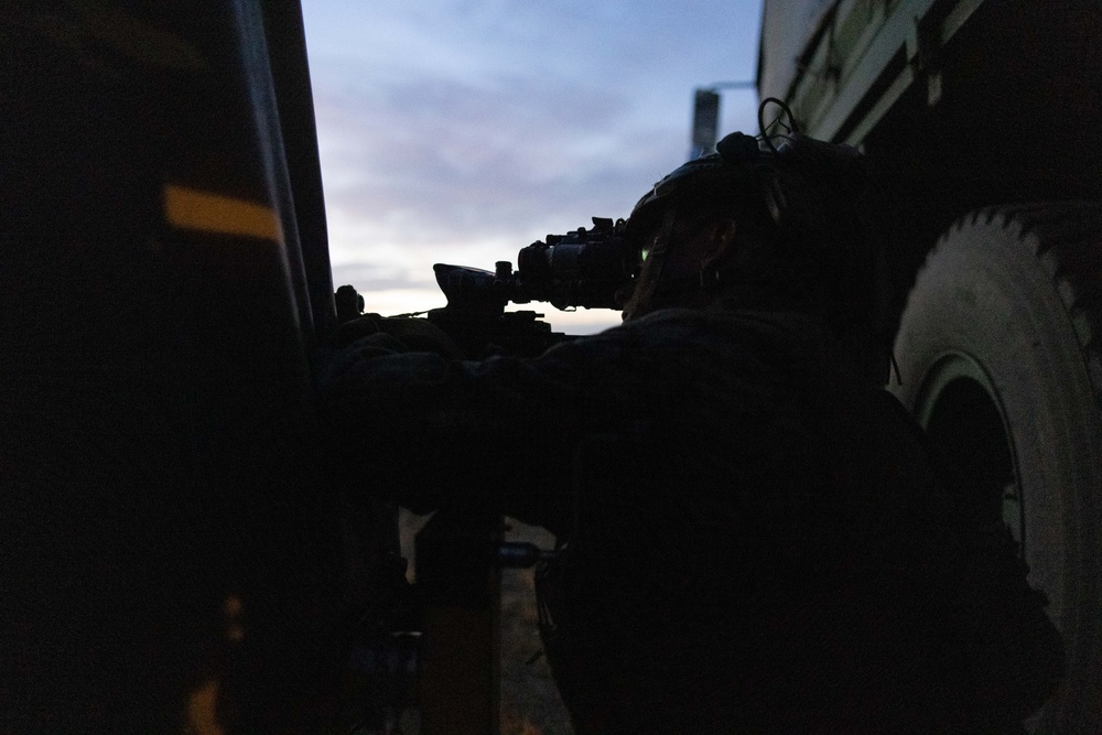 2/6 Golf Company Conducts Tactical Raid