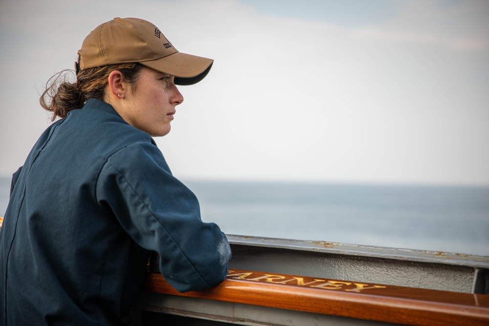 USS Carney (DDG 64) Conducts Medical Ops During COMPTUEX