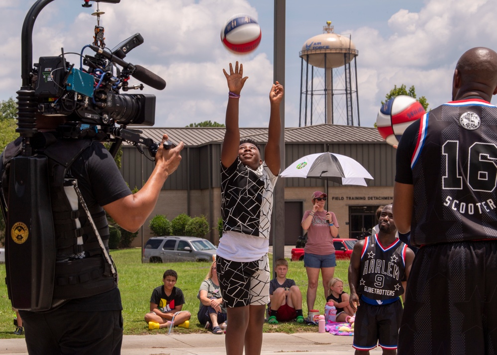 Harlem Globetrotters visit Moody AFB