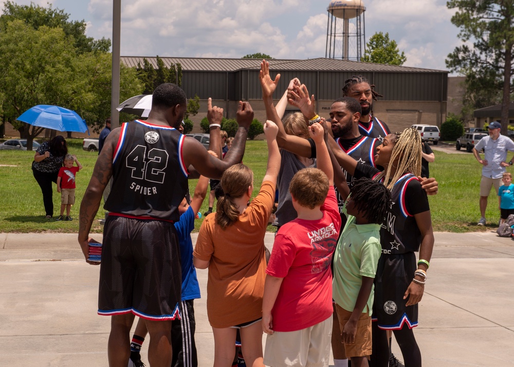 Harlem Globetrotters visit Moody AFB