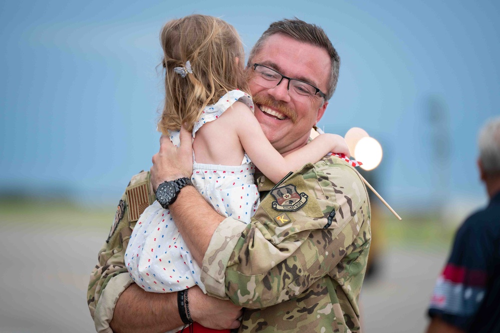 920th Rescue Wing Airmen return home from deployment