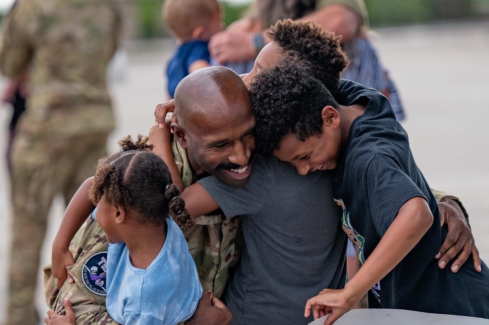 920th Rescue Wing Airmen return home from deployment