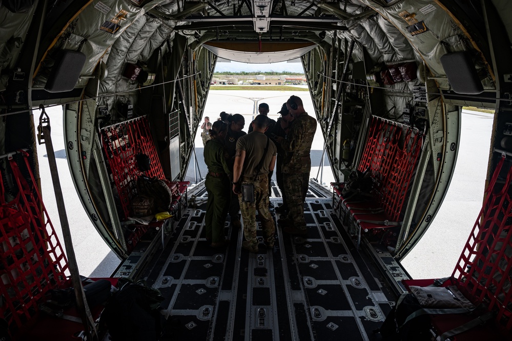 United States Air Force and Royal Canadian Air Force integrate coalition AE training