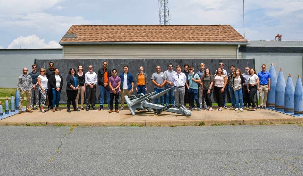 NSWCDD New Employee Orientation Graduation Photo