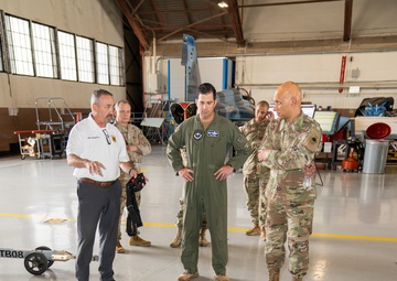 Lt. Gen. Robinson visits Randolph Air Force Base