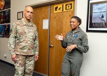 Lt. Gen. Robinson visits Randolph Air Force Base
