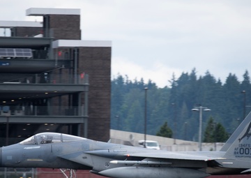 123rd FS conducts DACT with 194th FS and the U.S. Navy's VFA-136