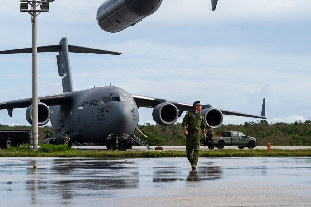 RCAF supports USMC refueling operation during Mobility Guardian 23