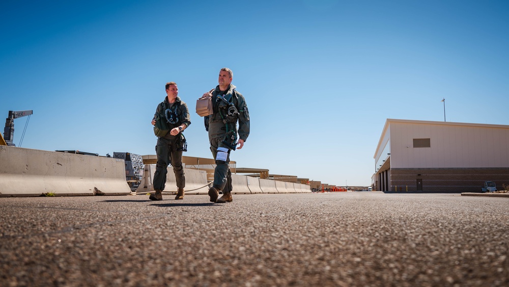 Luke AFB supports Air Guard F-35 Training