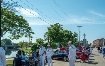 PCU MARINETTE (LCS 25) PARTICIPATE IN LOGGING AND HERITAGE FESTIVAL EVENTS
