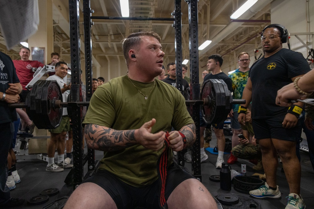 Bending Bars: USS America 1000lbs Club