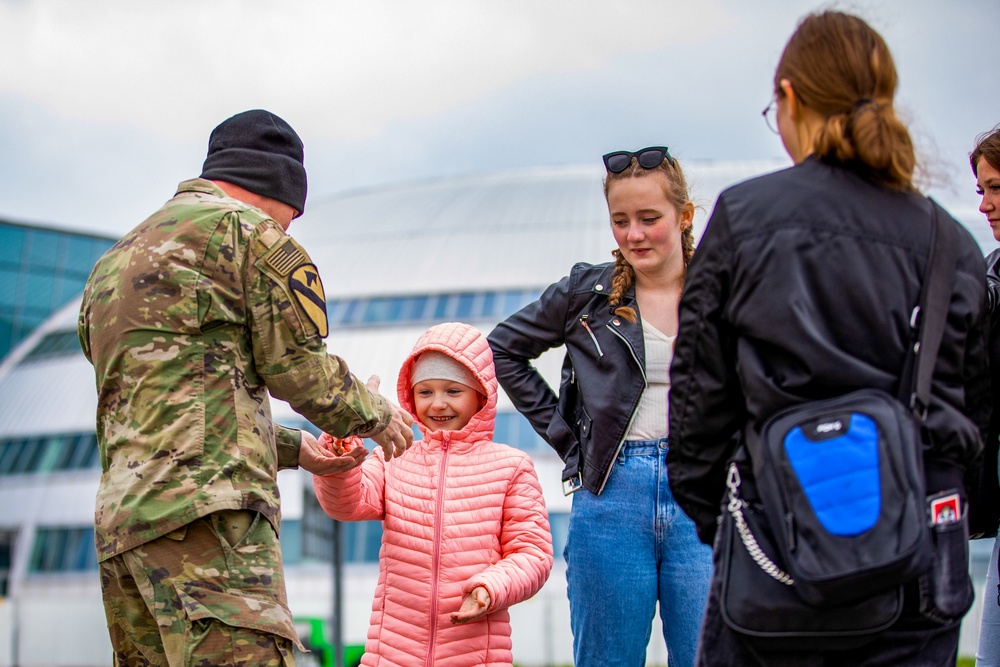 Paratroopers Spend Afternoon with Orphans
