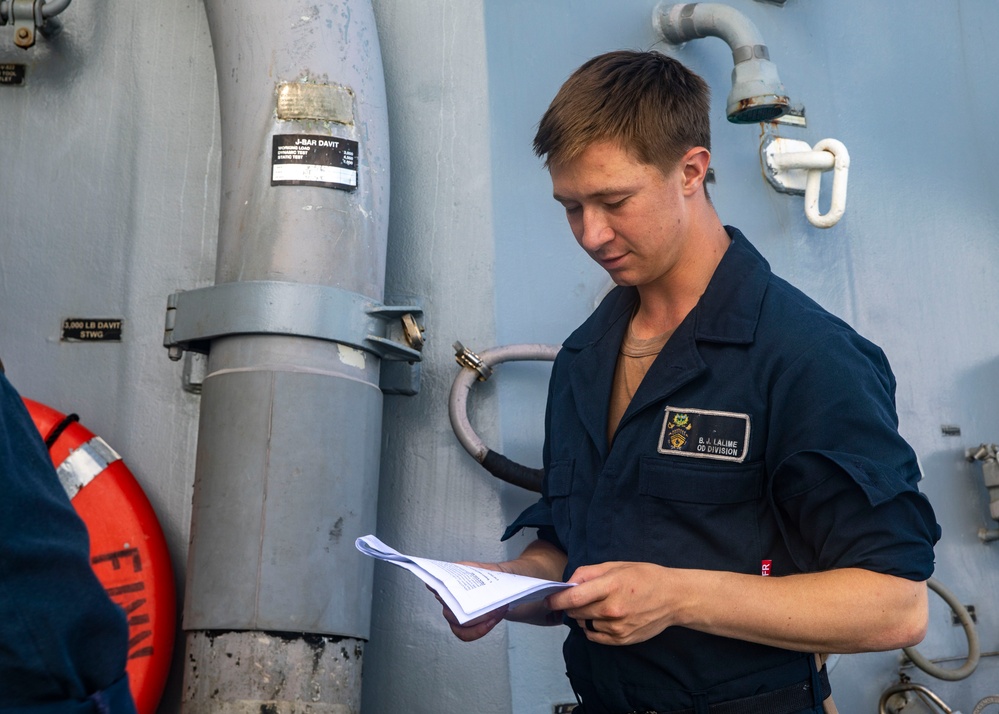 Sailors Conduct Maintenance Aboard USS John Finn (DDG 113)