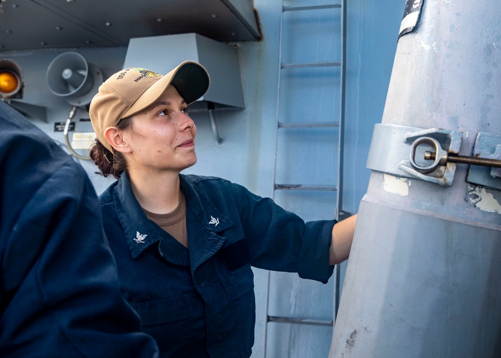 Sailors Conduct Maintenance Aboard USS John Finn (DDG 113)