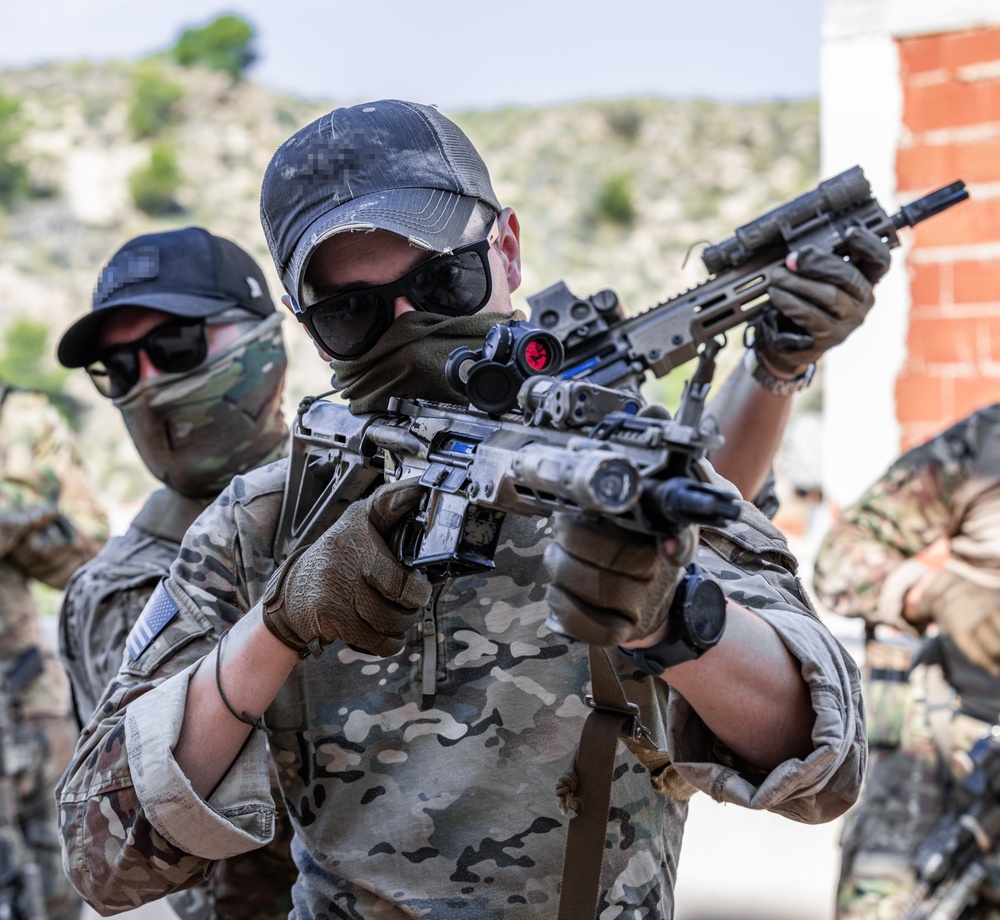 Green Berets Conduct Joint Combined Exchange Training Exercise with Allies in Spain