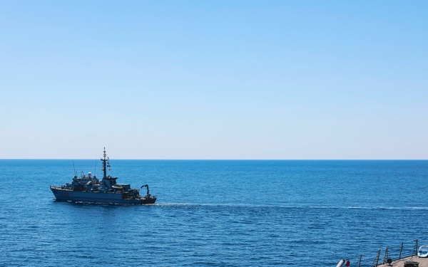 USS Paul Ignatius Conducts Mine Warfare Exercise with NATO Allies