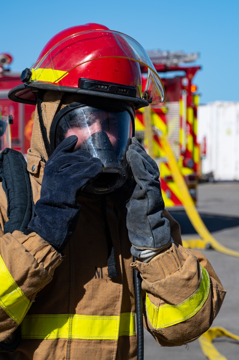 USS Bulkeley (DDG 84) Shipboard Firefighting Drill