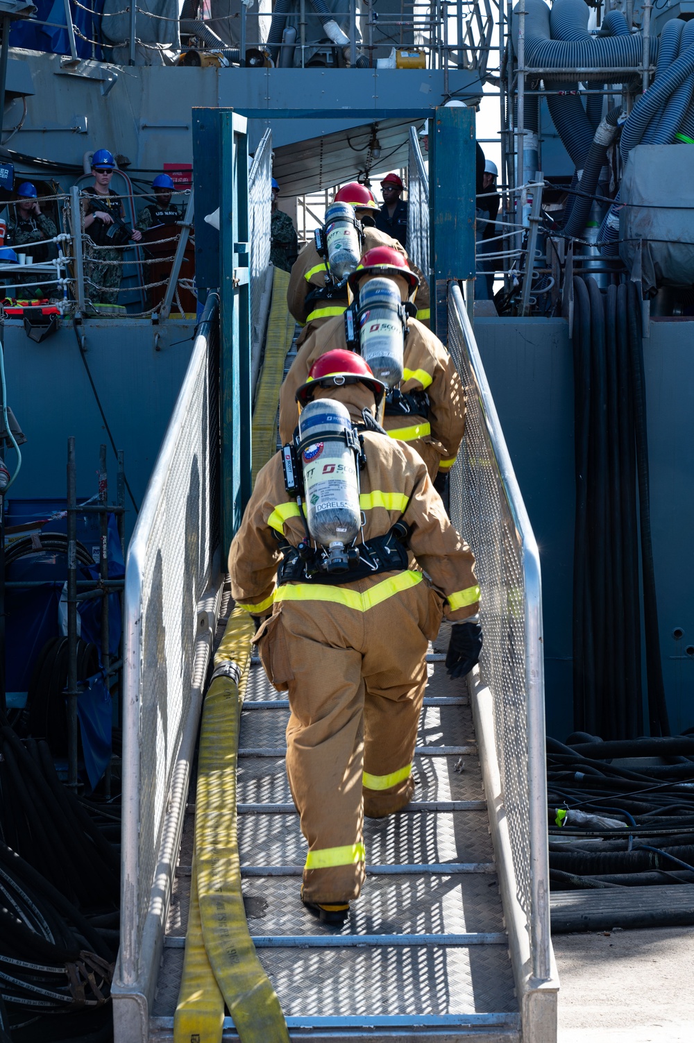 USS Bulkeley (DDG 84) Shipboard Firefighting Drill