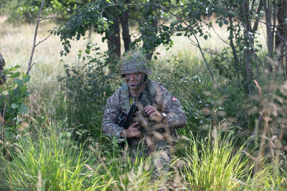 Royal Military Academy Sandhurst trains at Grafenwoehr