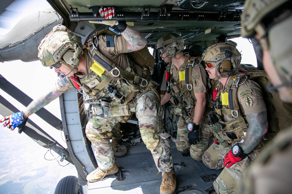 US Special Forces conduct military free-fall airborne operations in Bosnia-Herzegovina