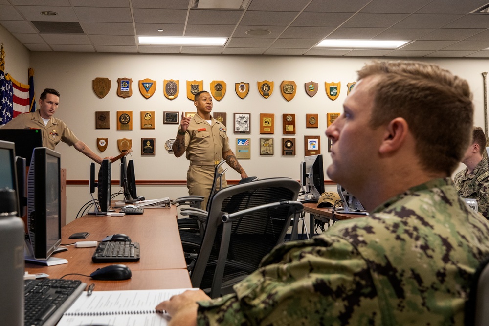 Students Receive Instruction on the Joint Air Logistics Information System