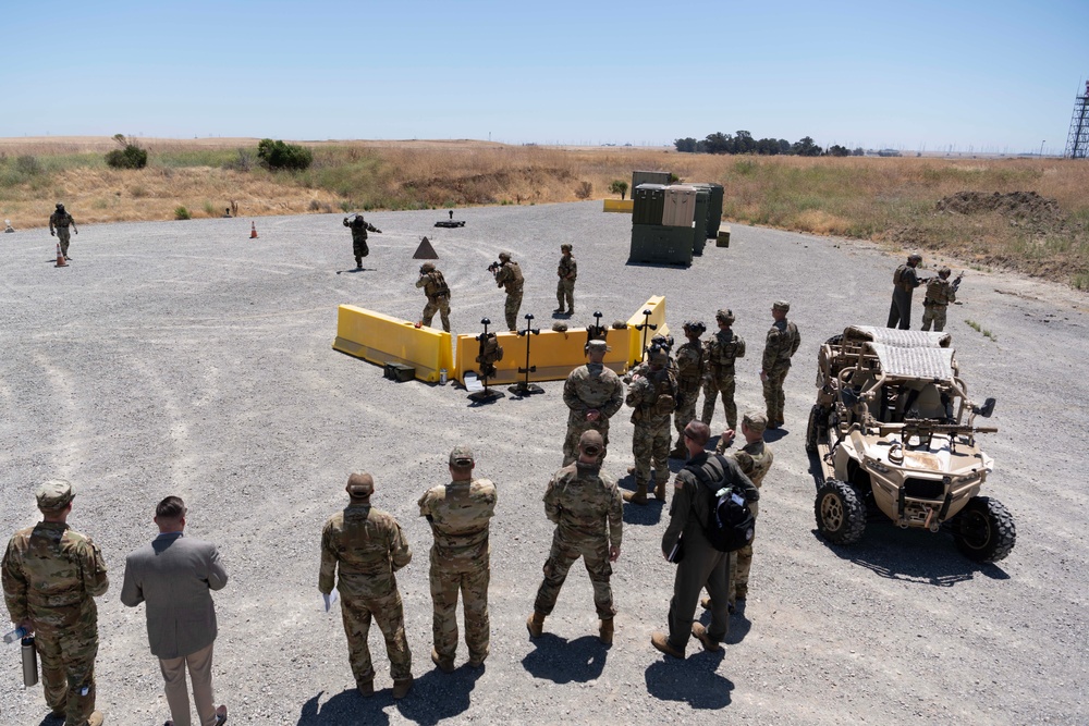 AMC commander, command chief visit the Gateway to the Pacific during MG23