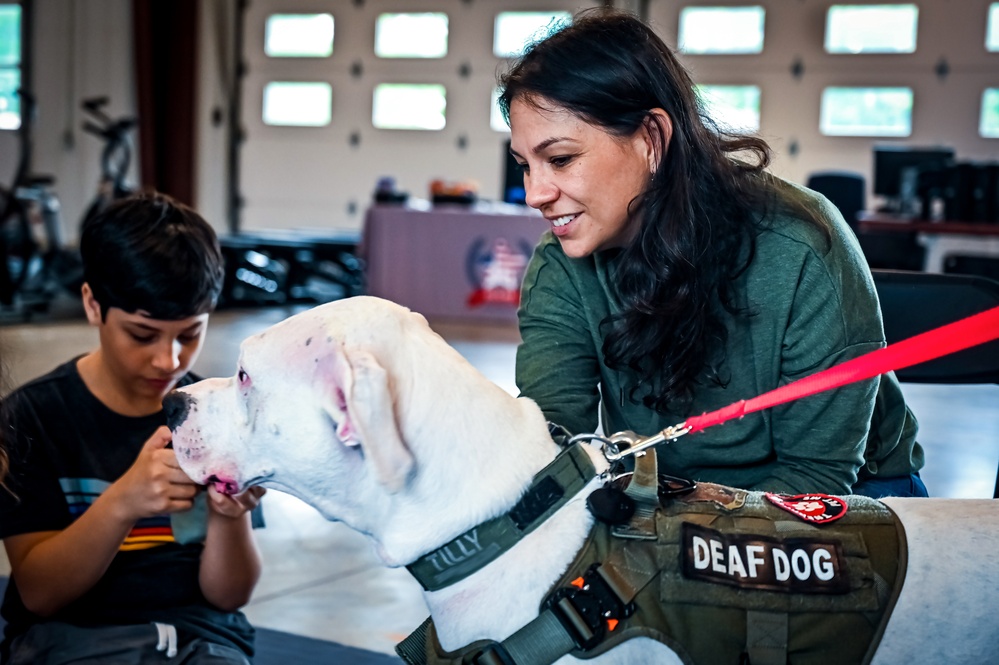 Service members manage stress with 'Bright and Beautiful' Therapy Dogs